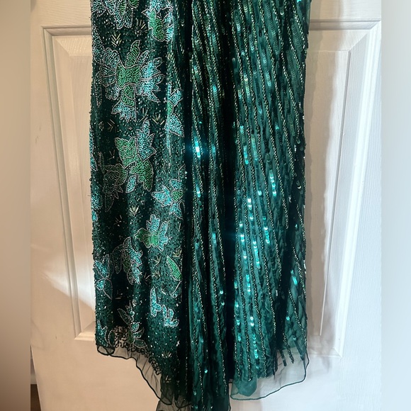Mac Duggal emerald green evening gown size 6- style 5473 - Picture 6 of 7